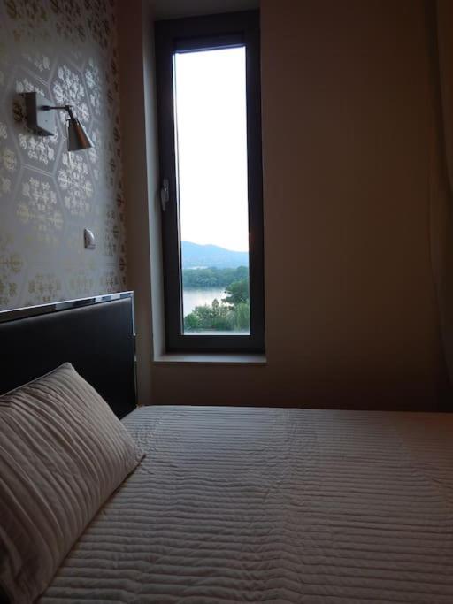 Imadnivalo Medences Hotellakas Szaunaval. Budapest Exteriör bild