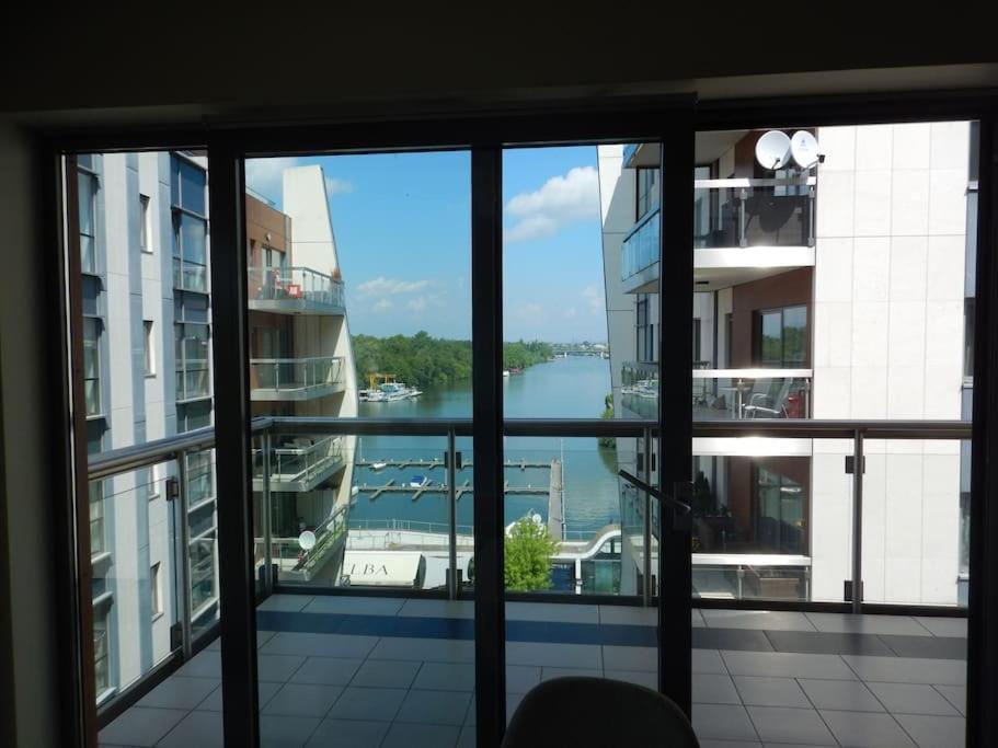 Imadnivalo Medences Hotellakas Szaunaval. Budapest Exteriör bild